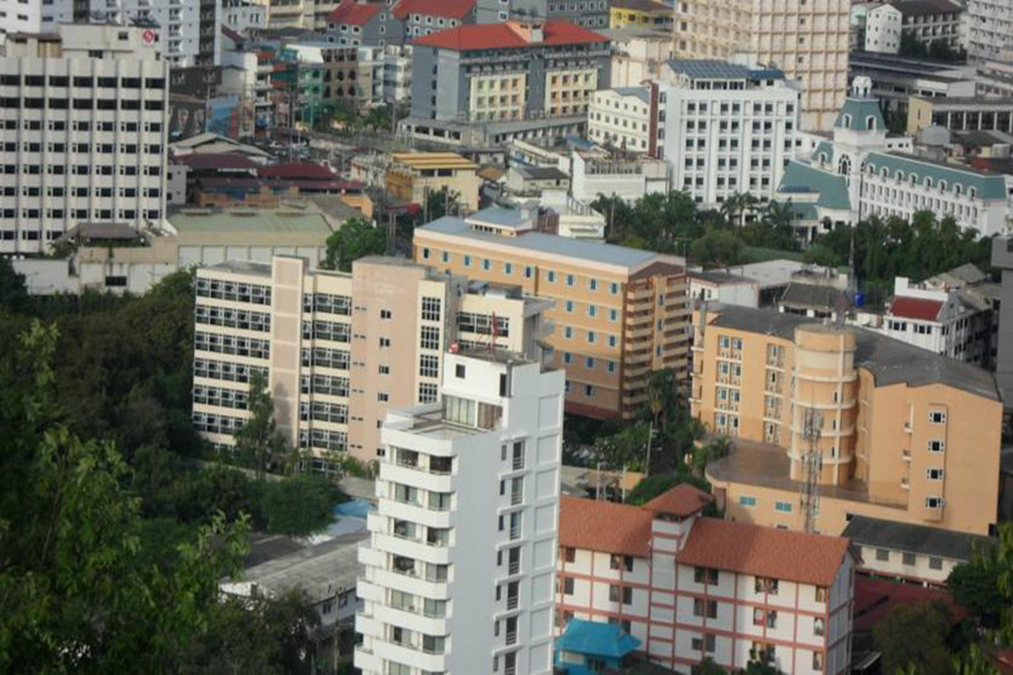 Aparthotel The Monaco residencia Pattaya Exterior foto