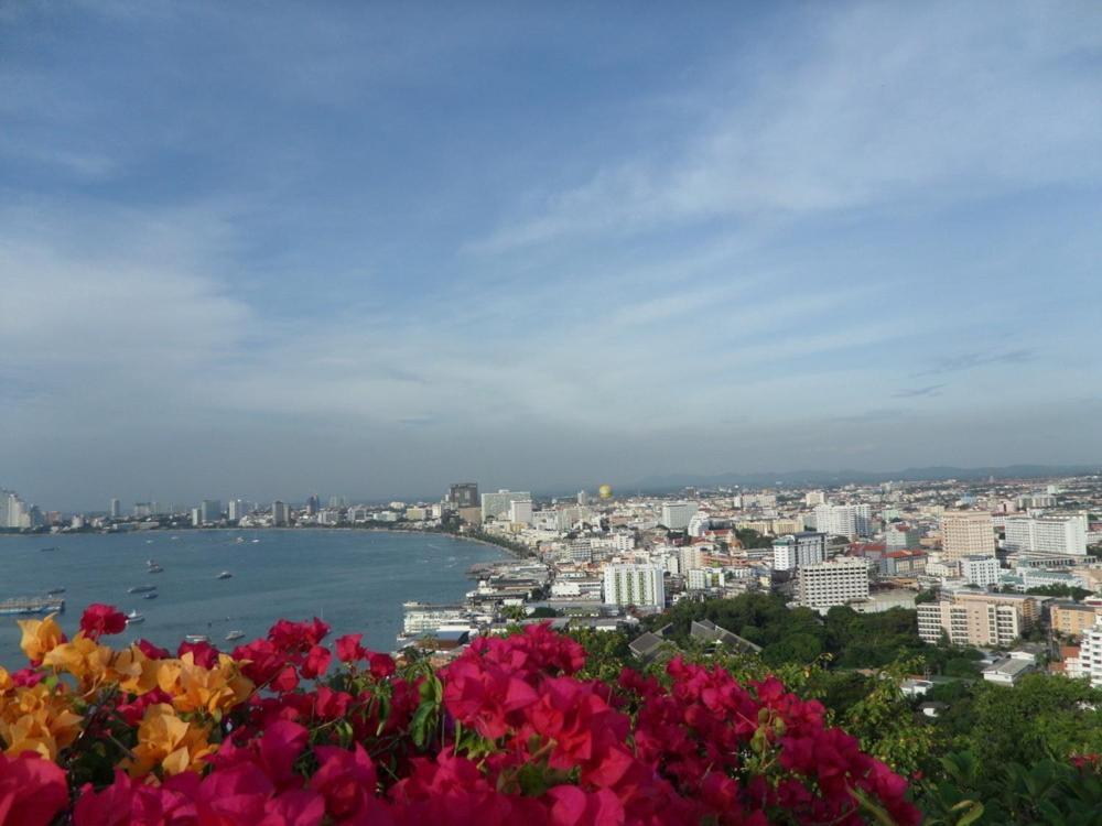 Aparthotel The Monaco residencia Pattaya Exterior foto